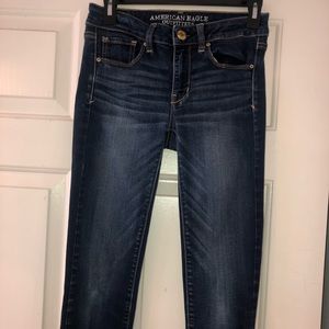 American Eagle Long Super Stretch Jeans size 2